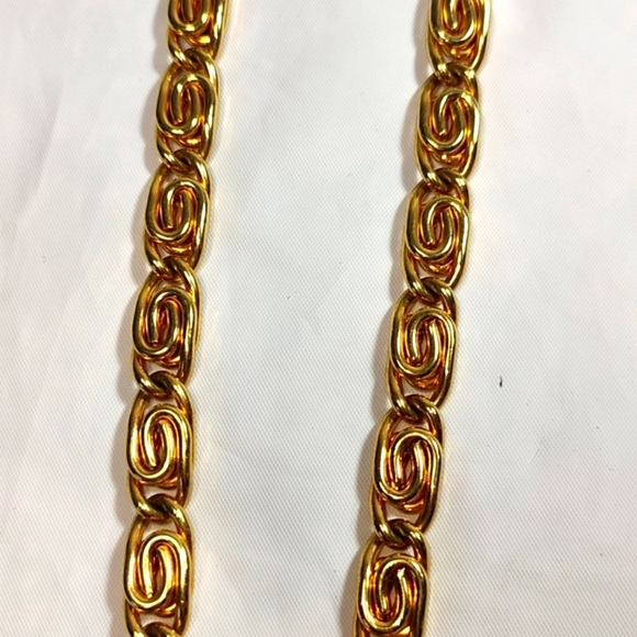 Women's Gold Plated Chunky Chain - Picture 4 of 6